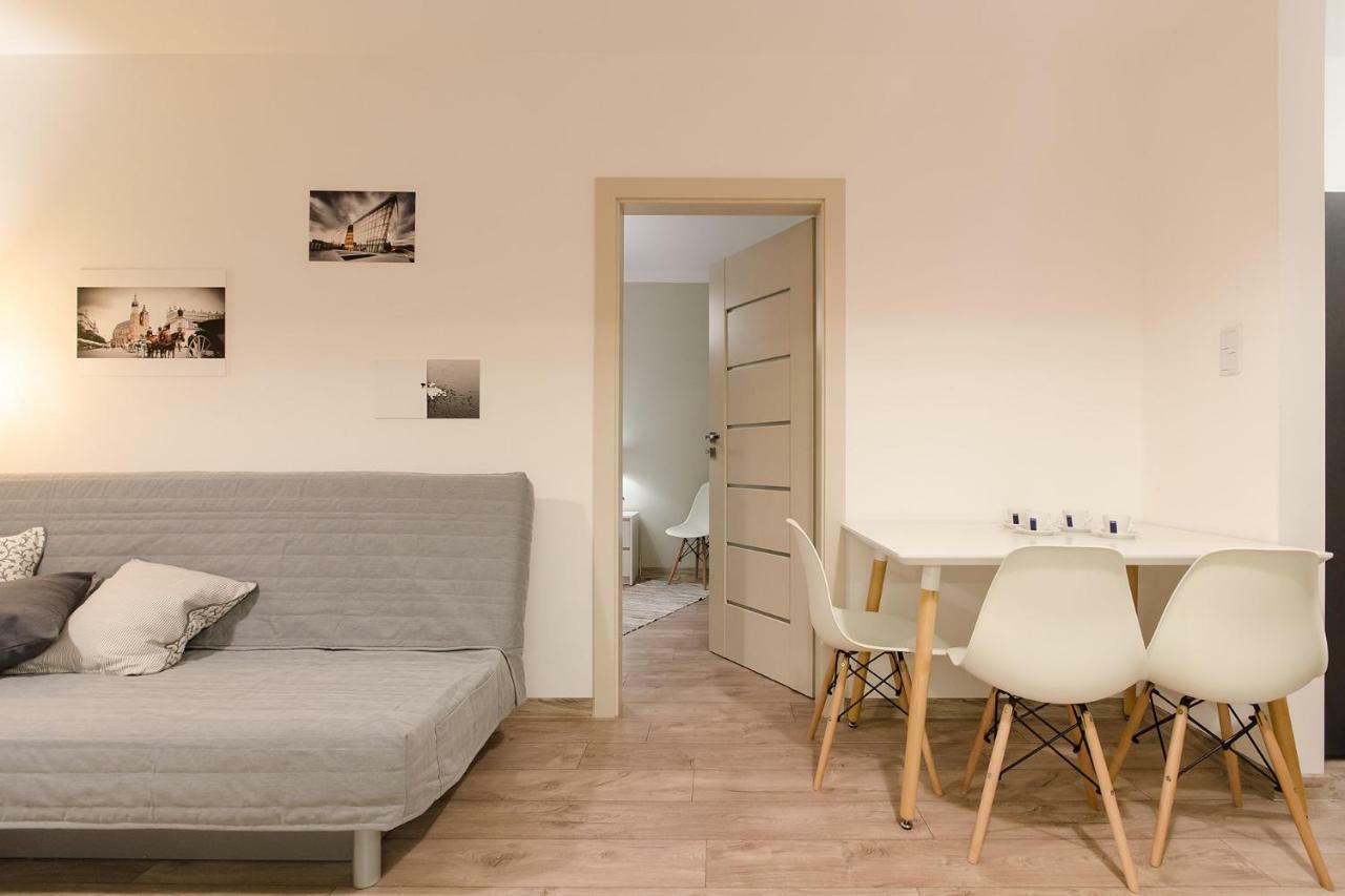 White Swan Apartment クラクフ エクステリア 写真